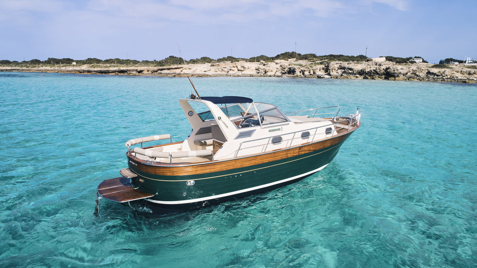 Apreamare 30ft - Riva Ibiza | Riva Ibiza, Yachts to hire in Ibiza, Luxury Villas and Retreats