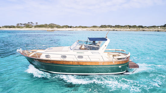 Apreamare 30ft - Riva Ibiza | Riva Ibiza, Yachts to hire in Ibiza, Luxury Villas and Retreats