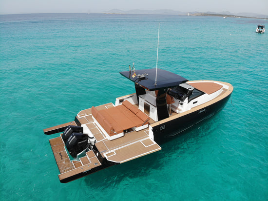 Fiart 35ft - Riva Ibiza | Riva Ibiza, Yachts to hire in Ibiza, Luxury Villas and Retreats