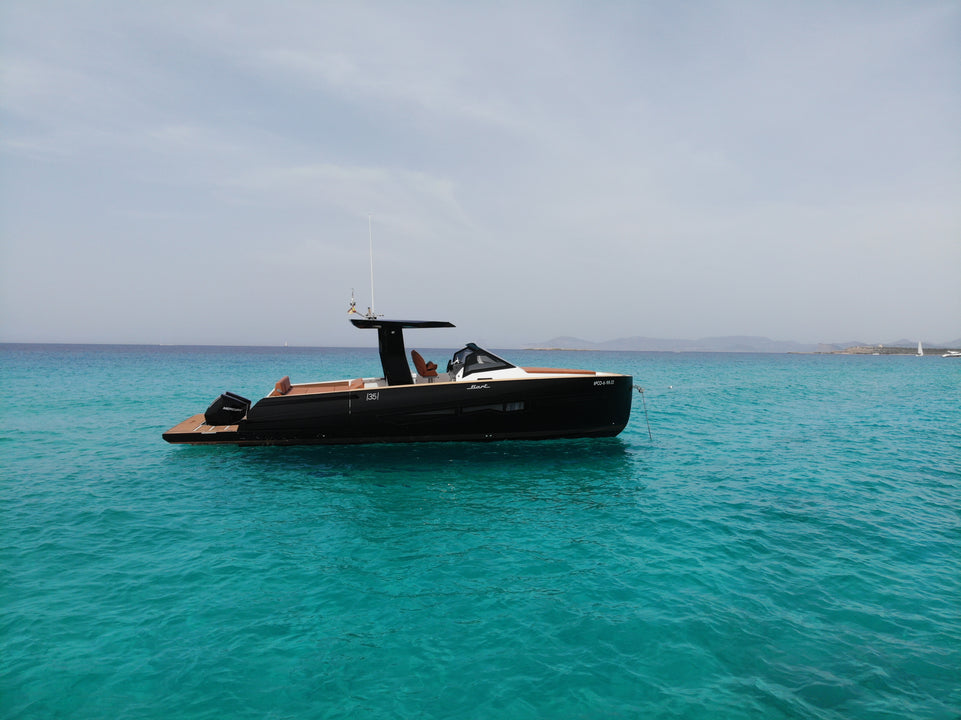 Fiart 35ft - Riva Ibiza | Riva Ibiza, Yachts to hire in Ibiza, Luxury Villas and Retreats